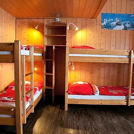 Hostel Valley *