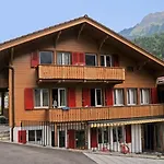 Hostel Valley *